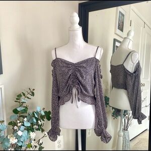 H&M brand new floral top